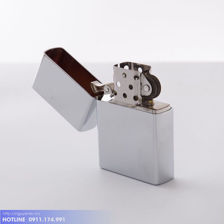 BẬT LỬA ZIPPO IN LOGO THEO YÊU CẦU