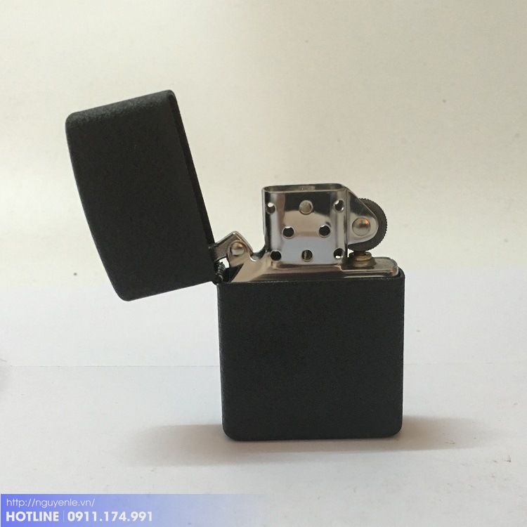 BẬT LỬA ZIPPO IN LOGO THEO YÊU CẦU